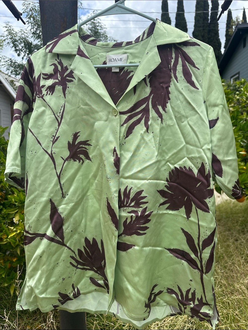ROAME Linen Cruz Shirt Green and Brown Abstract Floral - Missing one button!